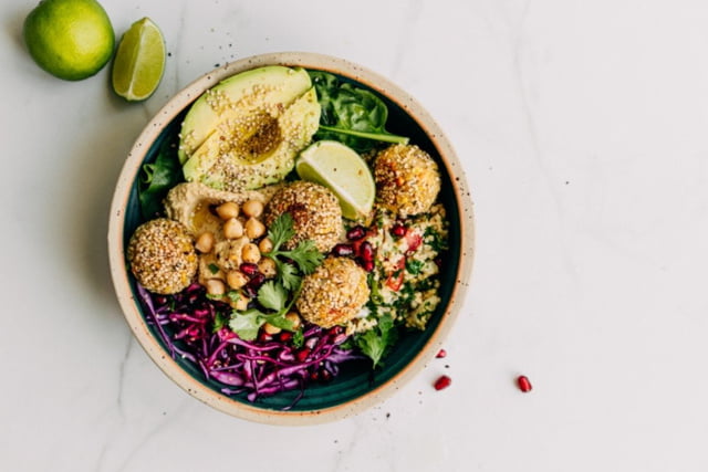 Vegetarische-Bowl-Rezept-A.jpg