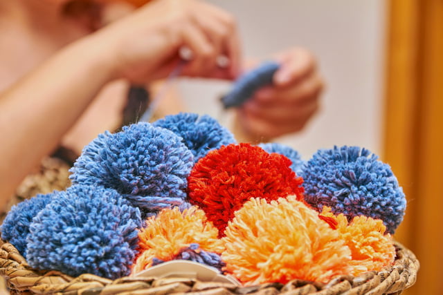 Pompons